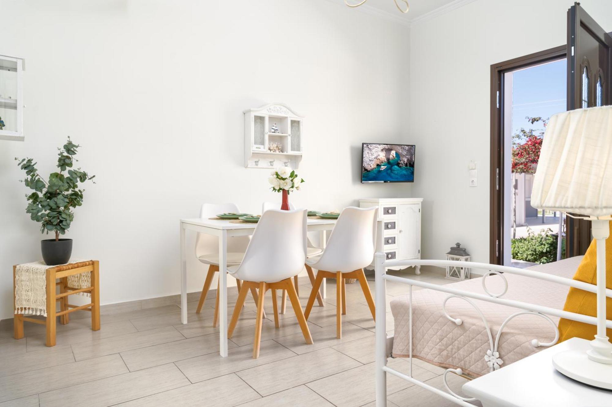 Patrinos Studios Alykanas  Dış mekan fotoğraf